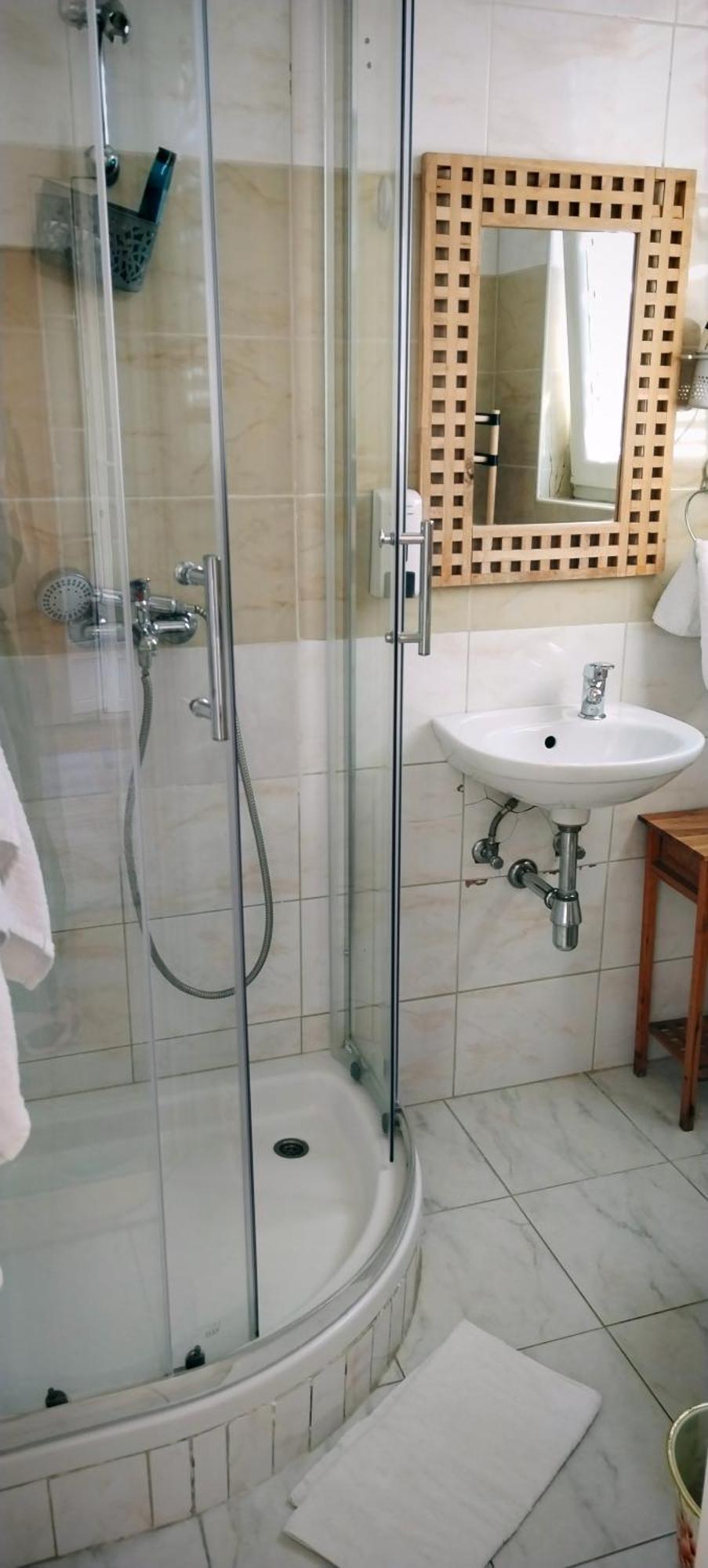 Guesthouse Alliya دوبروفينك المظهر الخارجي الصورة