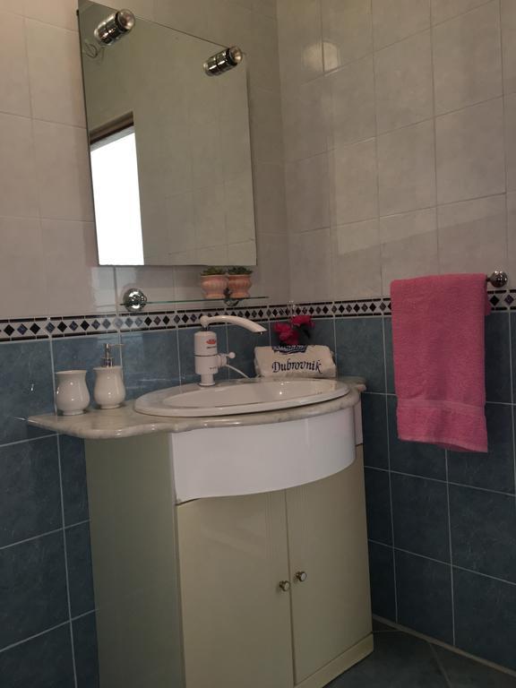 Guesthouse Alliya دوبروفينك المظهر الخارجي الصورة